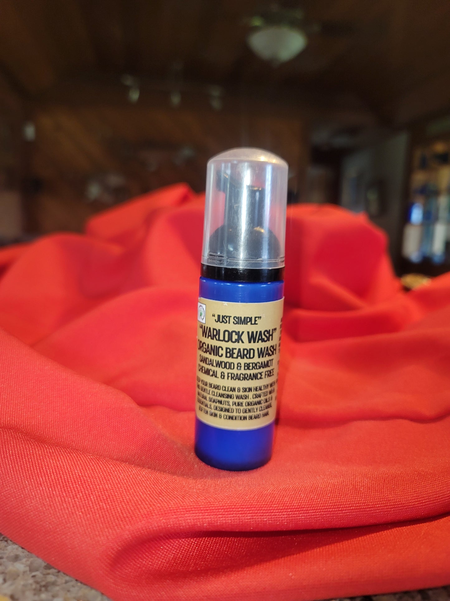Gentle Foaming Beard Shampoo with Sandalwood & Bergamot